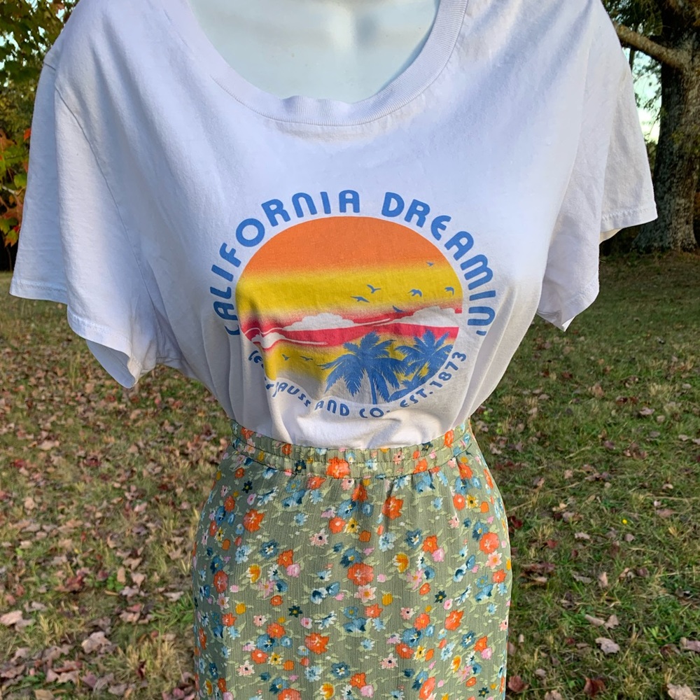 Juniors Levi’s “California Dreamin” T-Shirt